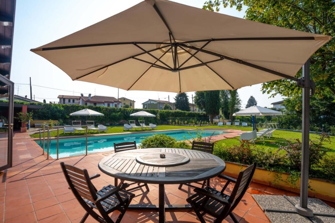 Sweet Apartments Πεσκιέρα ντελ Γκάρντα Εξωτερικό φωτογραφία