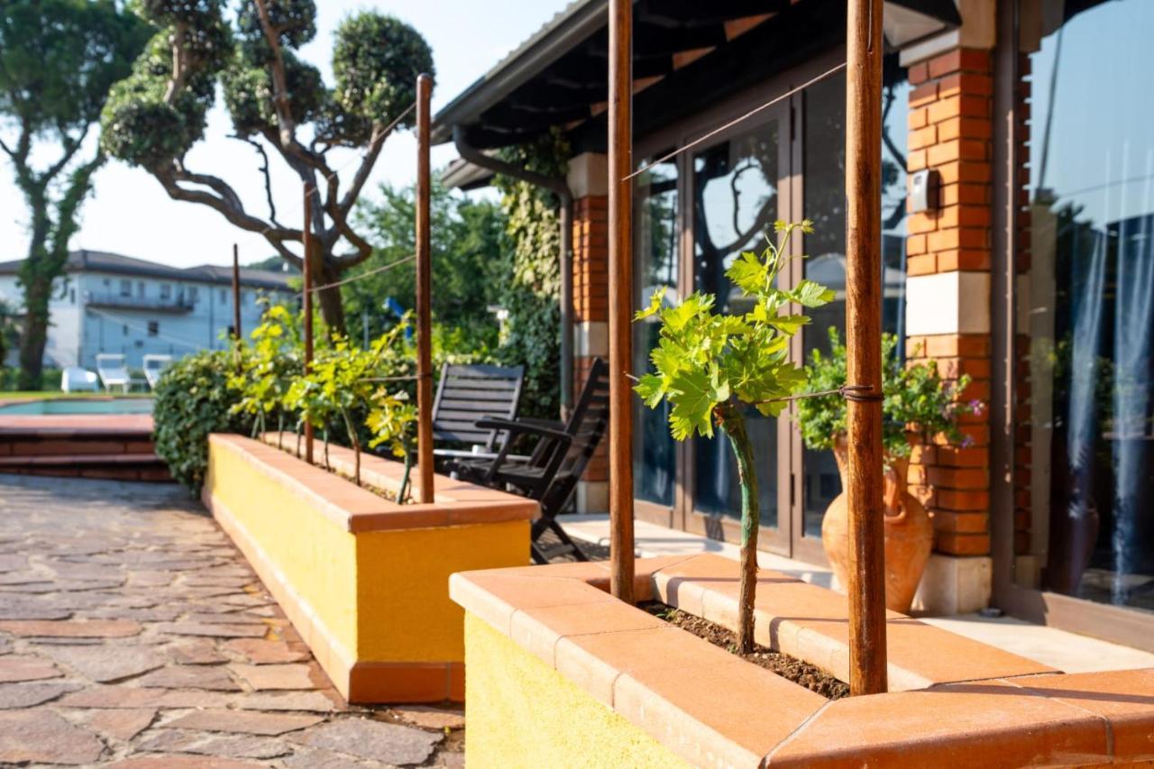 Sweet Apartments Πεσκιέρα ντελ Γκάρντα Εξωτερικό φωτογραφία
